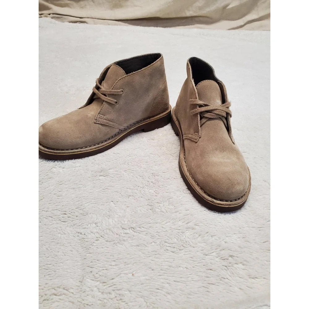 Clarks Beige Sand Tan Suede Leather Laces Chukka Boot Dress Shoes 6.5 Classic